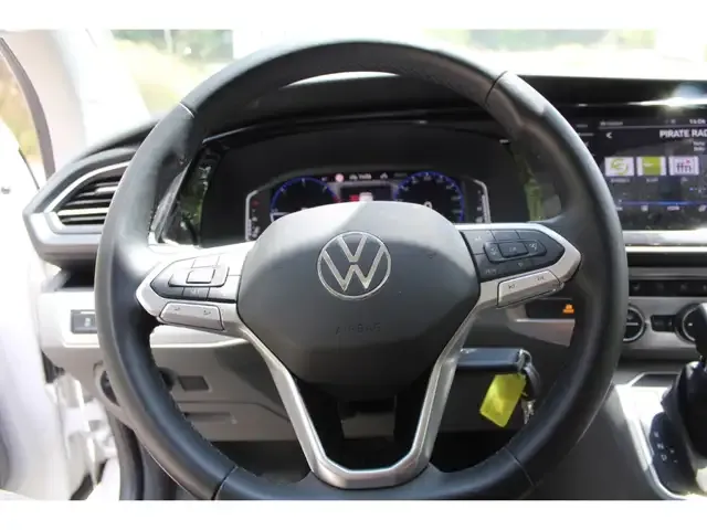 Volkswagen T6.1 California