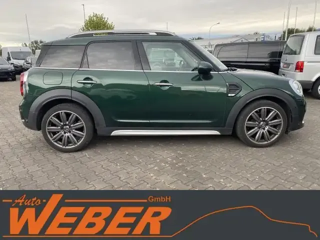 MINI One Countryman
