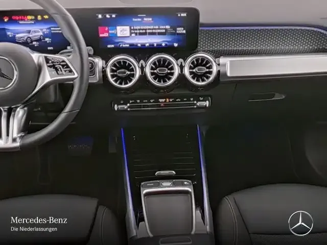 Mercedes-Benz EQB 300