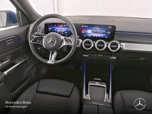Mercedes-Benz EQB 300