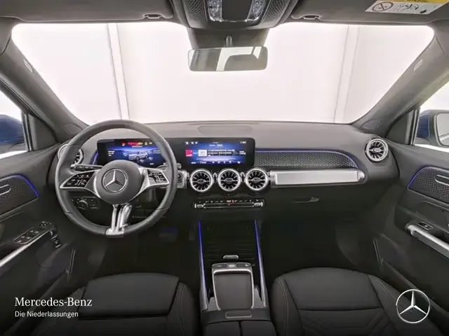 Mercedes-Benz EQB 300
