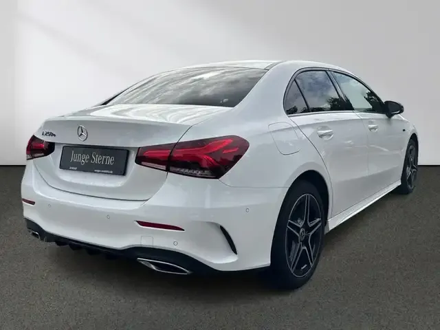 Mercedes-Benz A 250