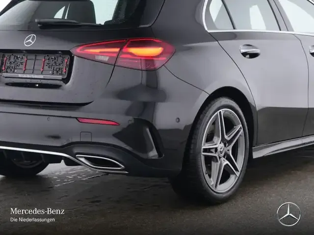 Mercedes-Benz A 220
