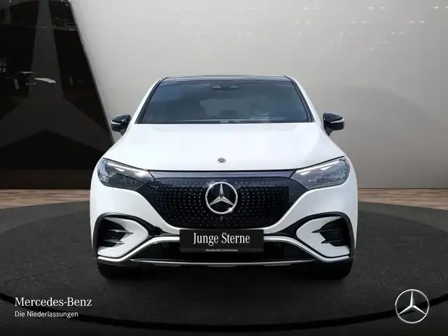 Mercedes-Benz EQE SUV
