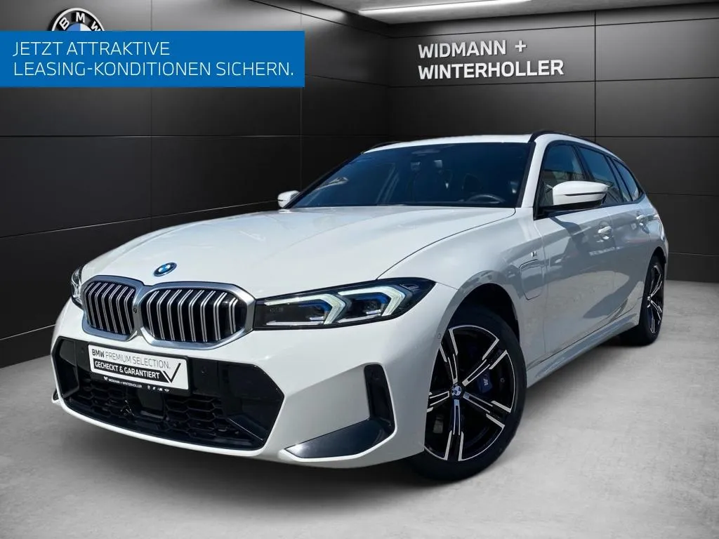 BMW 330