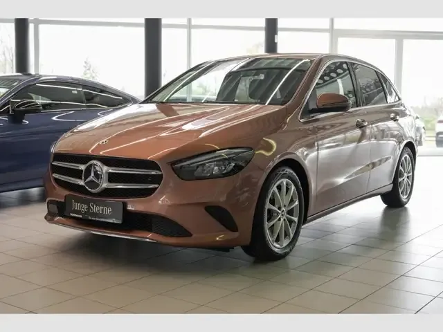 Mercedes-Benz B 250
