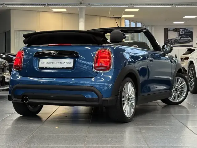 MINI Cooper Cabrio