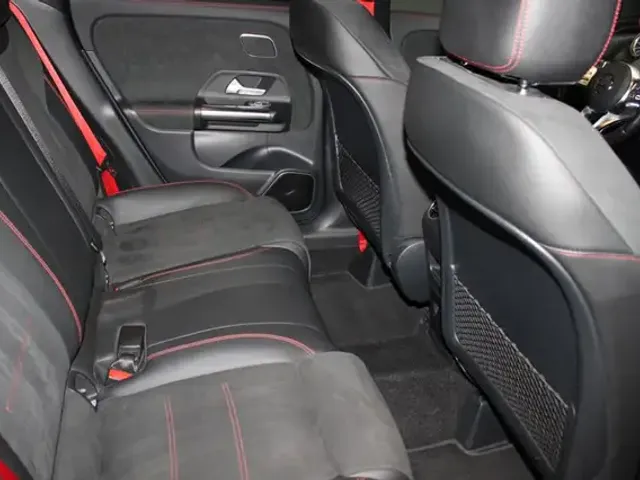 Mercedes-Benz GLA 45 AMG