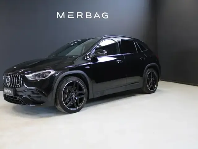 Mercedes-Benz GLA 45 AMG