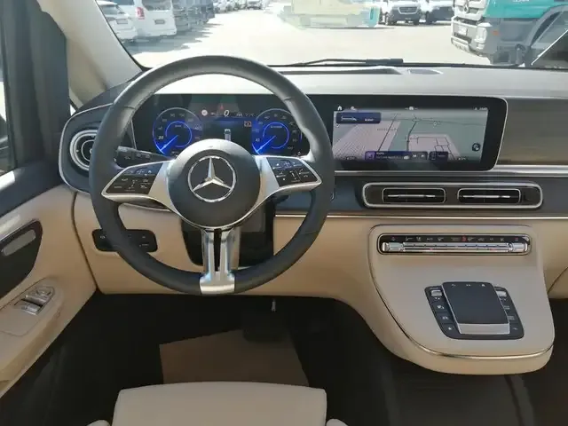 Mercedes-Benz EQV 300