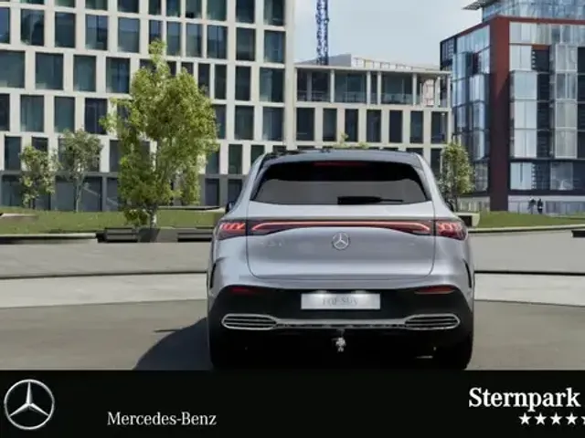 Mercedes-Benz EQE SUV