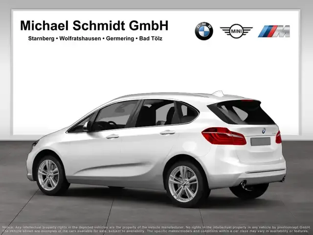 BMW 216