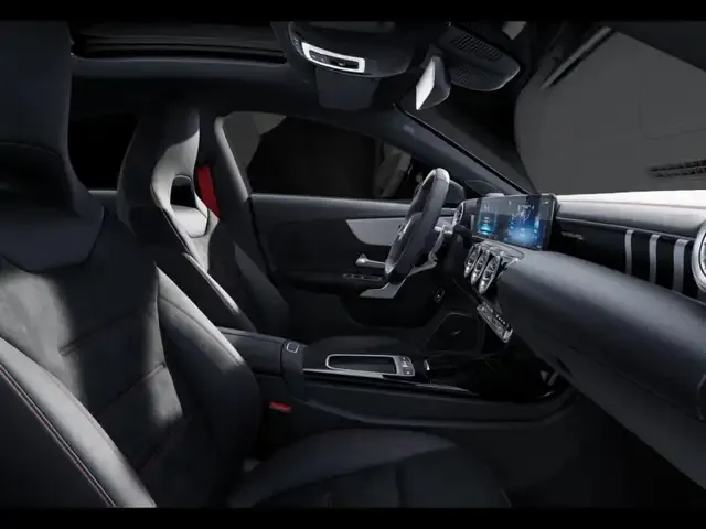 Mercedes-Benz CLA 45 AMG