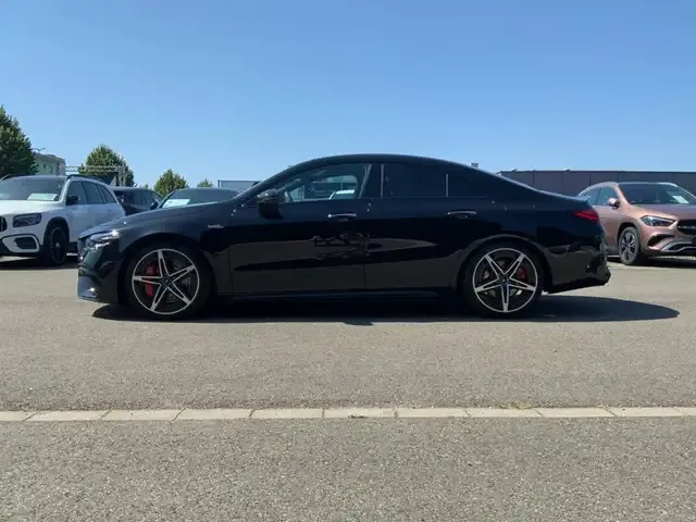 Mercedes-Benz CLA 45 AMG