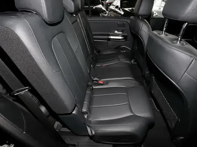 Mercedes-Benz EQB 350
