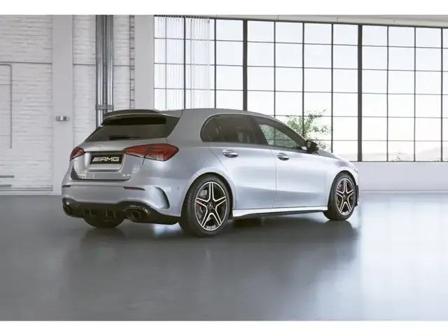Mercedes-Benz A 35 AMG