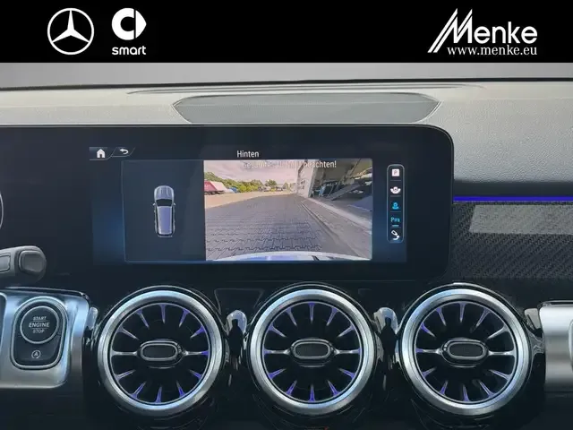 Mercedes-Benz GLB 200