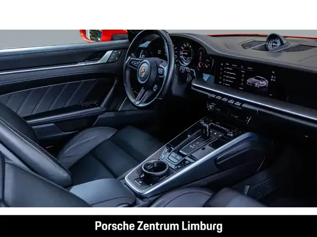 Porsche 992