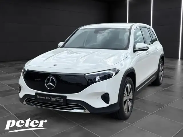 Mercedes-Benz EQB 250