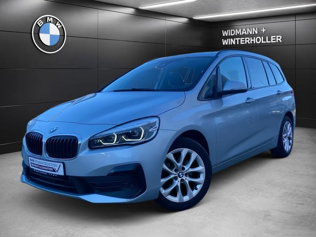 BMW 220
