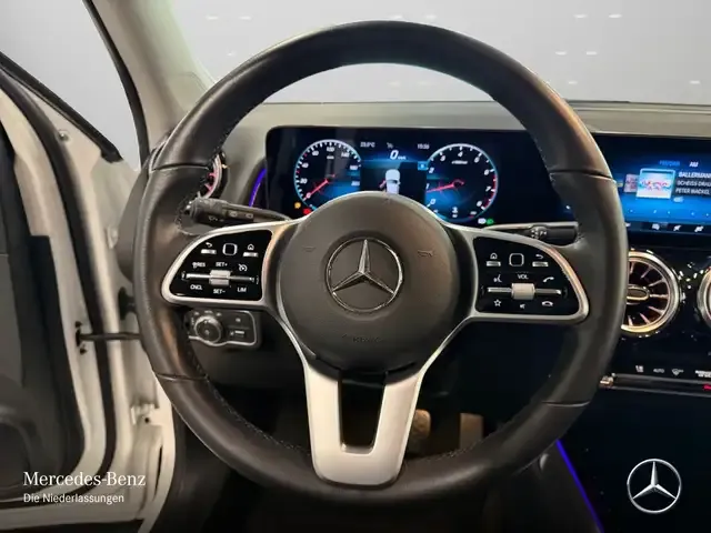Mercedes-Benz GLB 250