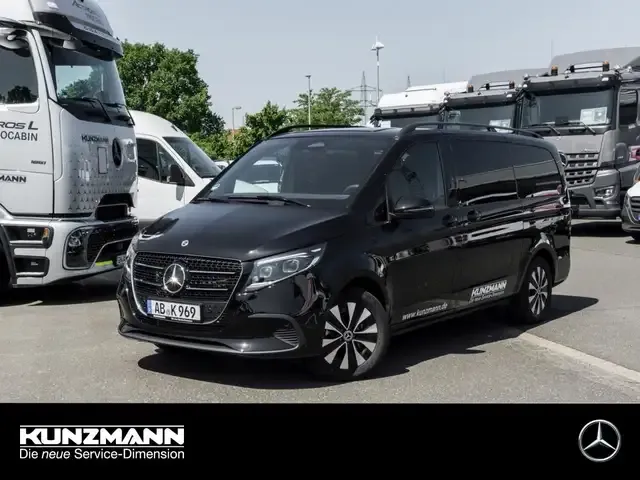 Mercedes-Benz V 250