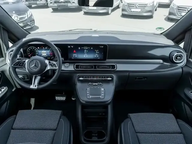 Mercedes-Benz V 250