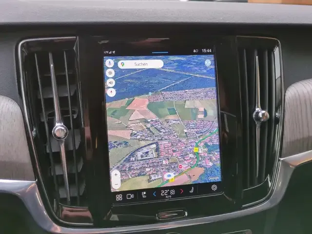 Volvo V90 Cross Country