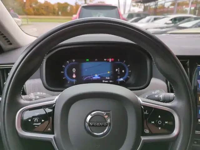 Volvo V90 Cross Country