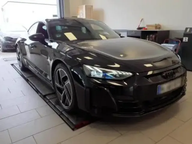 Audi RS e-tron GT