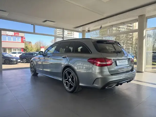 Mercedes-Benz C 200