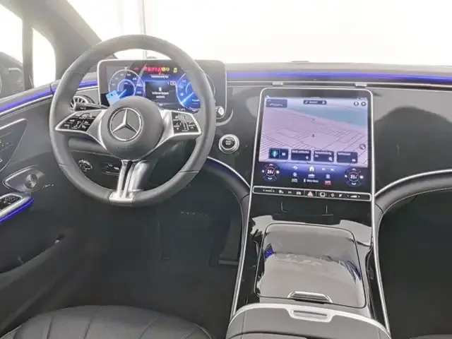 Mercedes-Benz EQE 300