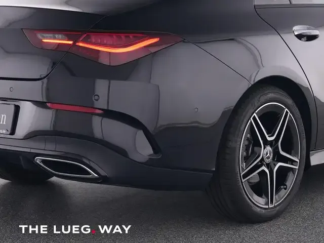 Mercedes-Benz CLA 180