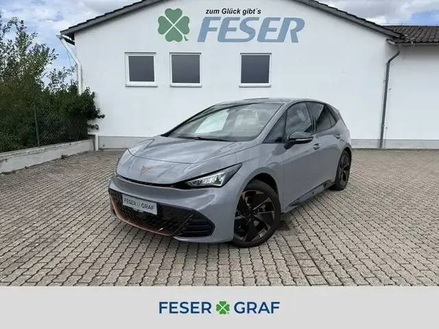 CUPRA Born