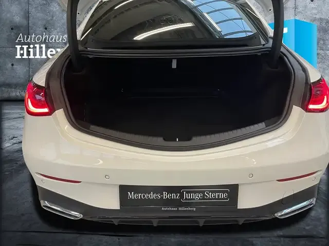 Mercedes-Benz CLE 200