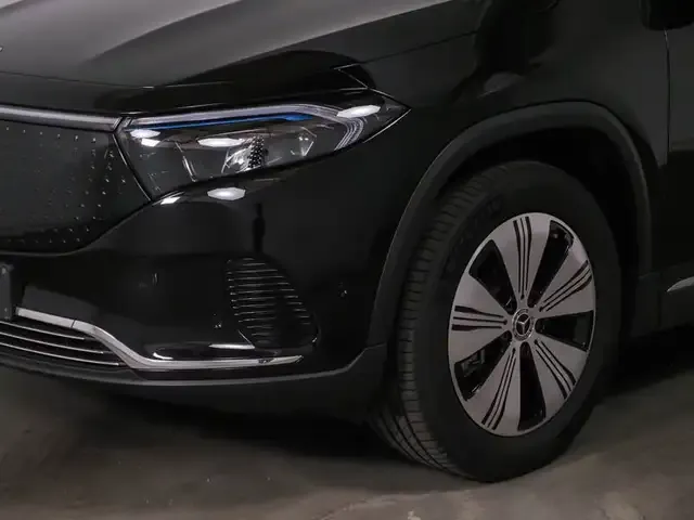 Mercedes-Benz EQA 300