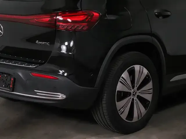 Mercedes-Benz EQA 300