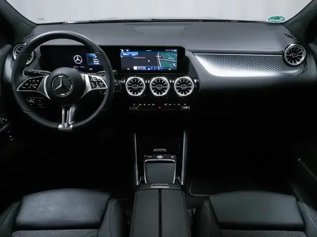 Mercedes-Benz EQA 300