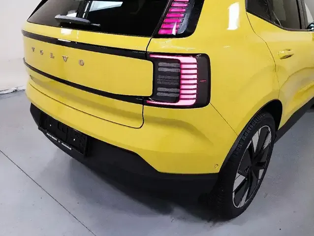 Volvo EX30