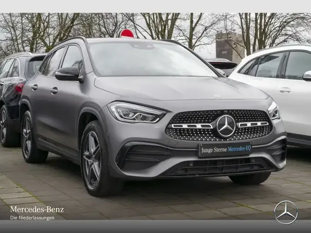 Mercedes-Benz GLA 250