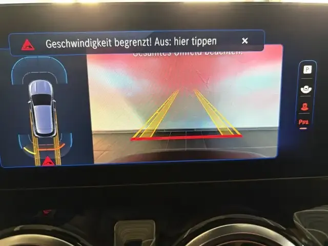 Mercedes-Benz EQA 300