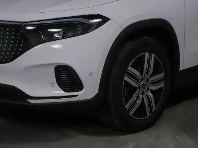Mercedes-Benz EQA 300