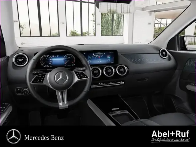 Mercedes-Benz GLA 180