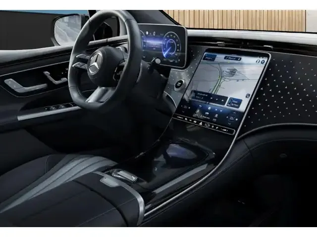 Mercedes-Benz EQE SUV