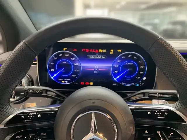 Mercedes-Benz EQE SUV
