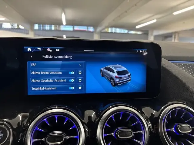 Mercedes-Benz GLA 250