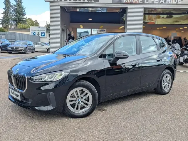 BMW 218