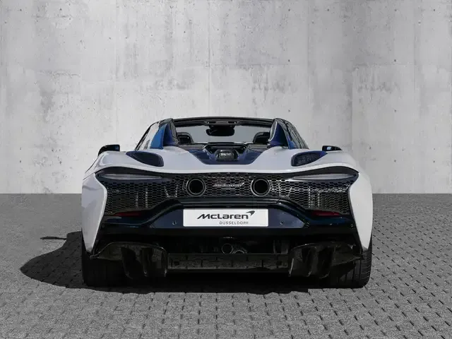 McLaren Artura