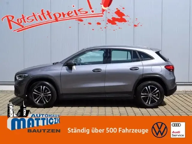 Mercedes-Benz GLA 180