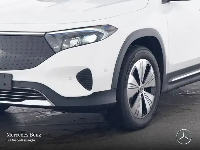 Mercedes-Benz EQB 250